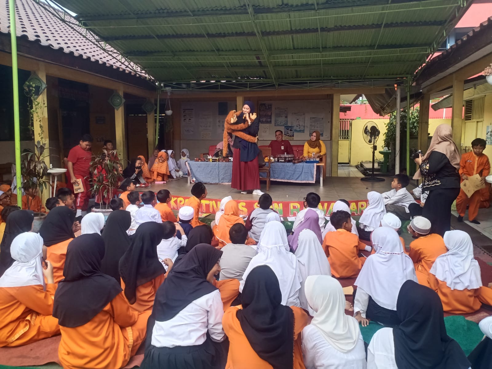 Ketupat Betawi Di SDN Rawasari 03